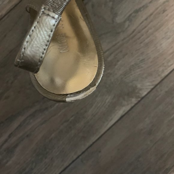 NINE‎ WEST FLAMBEAU PLATFORM HEELS 5.5 M - Picture 9 of 10